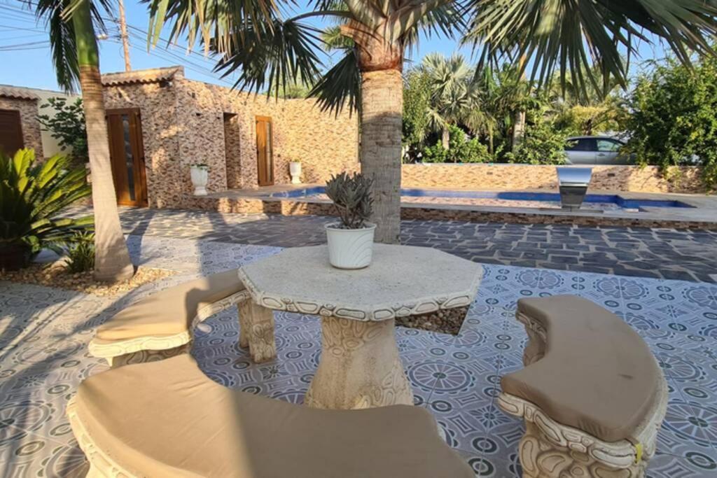 Tropical Paradise Villa In 또레비에하 외부 사진